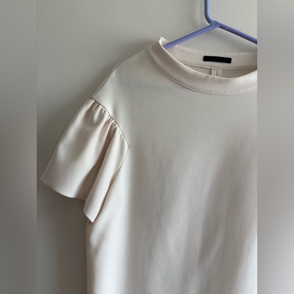 Pinko Cream Ruffle Sleeve Dress minimalist size 10 - Picture 2 of 9